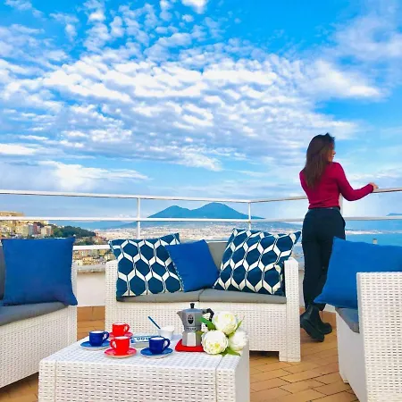 La Dimora, La Mansarda Sul Golfo Апартаменты Неаполь